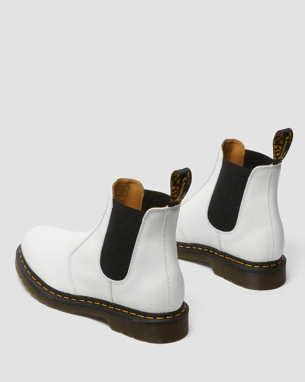 2976 Yellow Stitch Smooth Leather Chelsea Boots