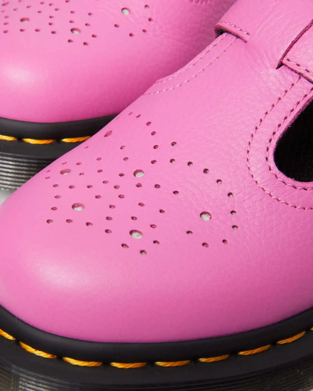 8065 Virginia Leather Mary Jane Shoes