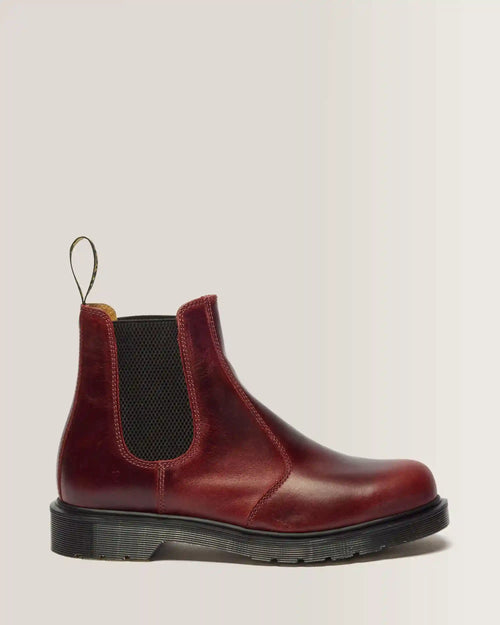 2976 Classic Calf Leather Chelsea Boots