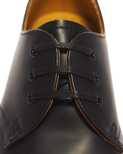 26 Inch Waxed Flat Shoe Laces (3 Eye)